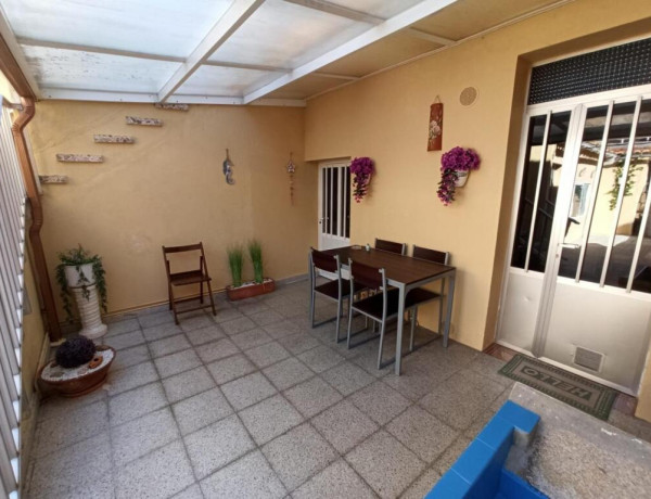 Terraced house For sell in Pobra Do Caramiñal, A in La Coruña 