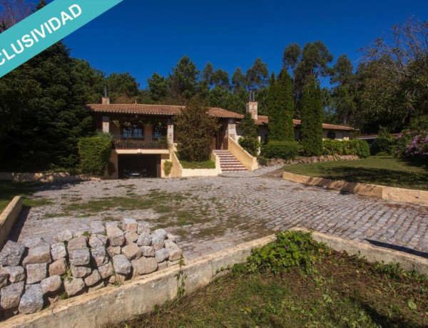Country house For sell in Ribeira in La Coruña 