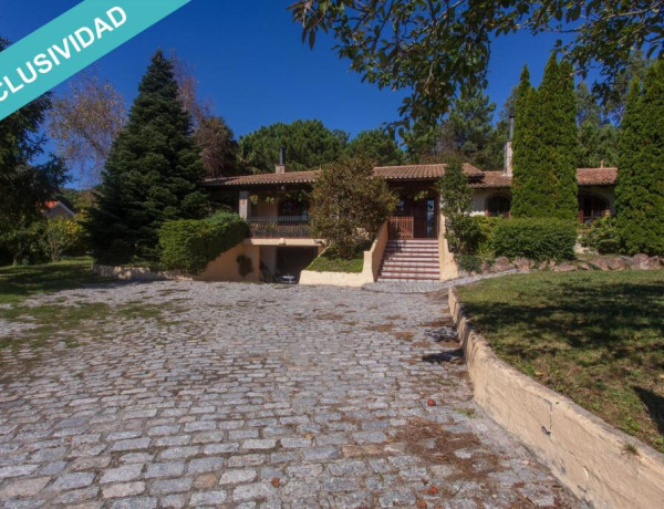 Country house For sell in Ribeira in La Coruña 