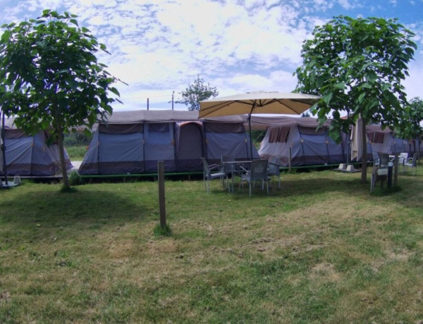 Se vende CAMPING ubicado en el Camino de Santiago Francés.