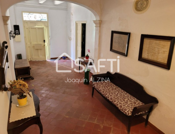 Exclusiva casa con encanto en Mahón.