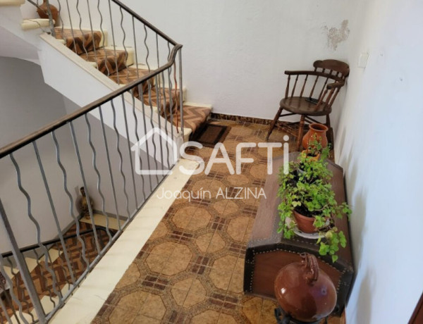 Terraced house For sell in Maó in Baleares 