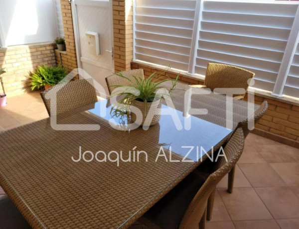 Terraced house For sell in Maó in Baleares 