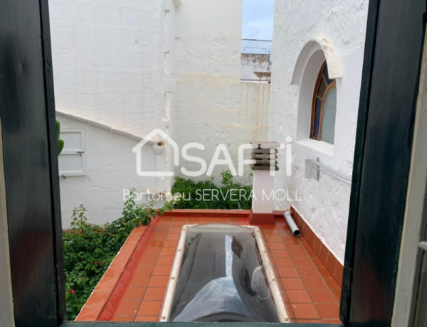 PRECIOSA CASA REFORMADA EN EL CENTRO HISTÓRICO DE CIUTADELLA DE MENORCA.