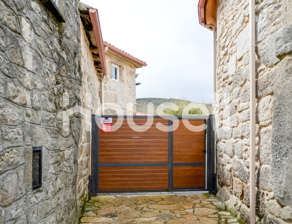 Casa en venta de 233 m² Calle al Vacariza, 32780 Pobra de Trives (A) (Ourense)