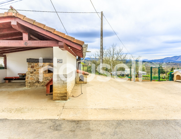 Town house For sell in Ajangiz in Bizkaia 