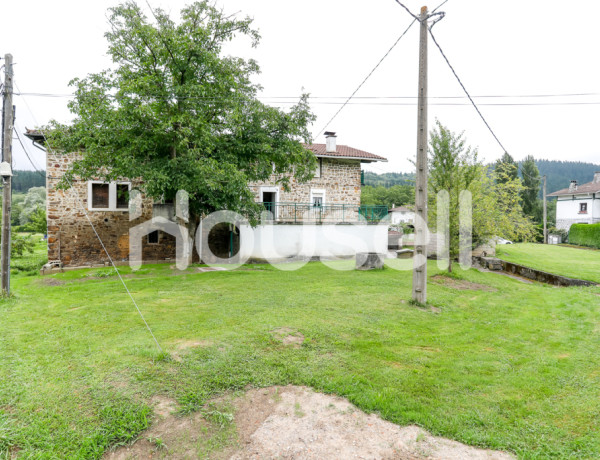 House-Villa For sell in Arantzazu in Bizkaia 