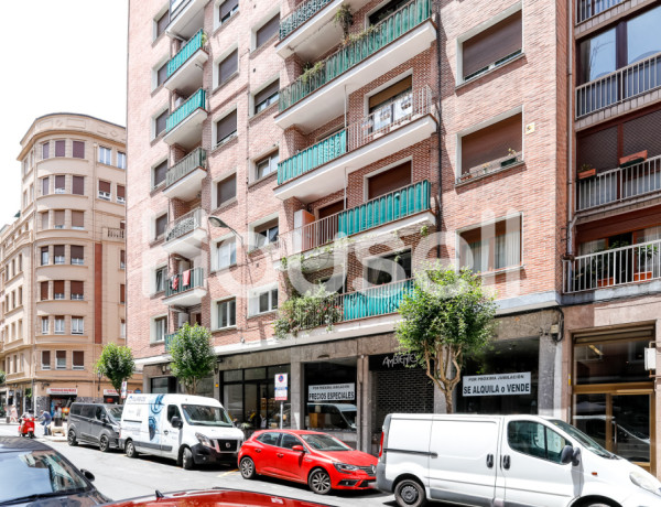Piso en venta de 130 m² Calle Iparraguirre, 48010 Bilbao (Bizkaia)