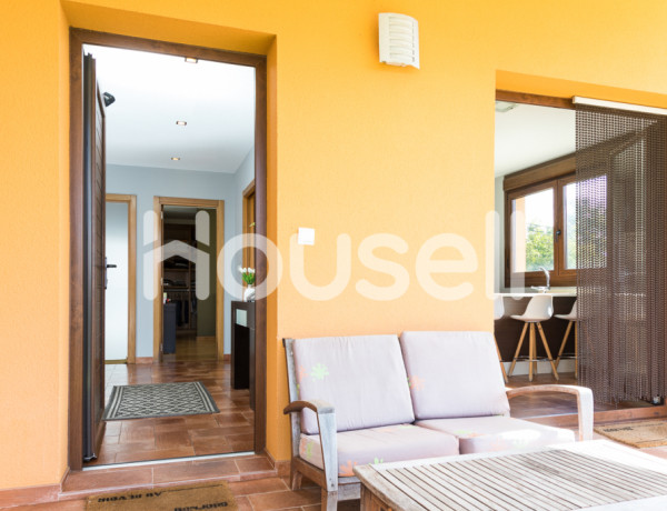 House-Villa For sell in Carballo in La Coruña 