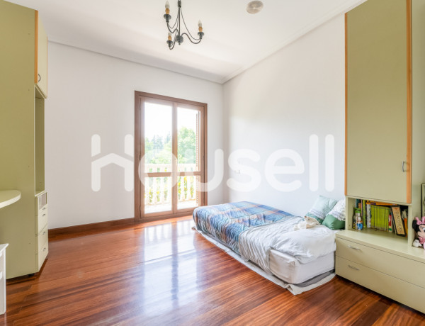 Casa en venta de 343 m² Calle Markole Auzoa, 20550 Aretxabaleta (Gipuzkoa)