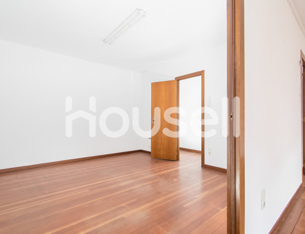 Flat For sell in Betanzos in La Coruña 