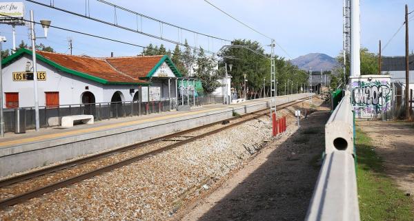 Chalet pareado en venta en de los Llanos, 17