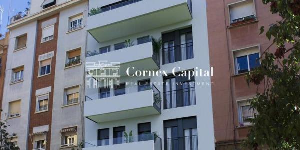 Dúplex en venta en calle Velia, 48