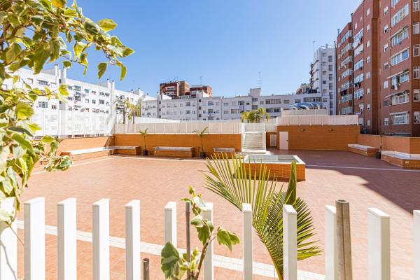 Piso en venta en alameda De San Antón, 16