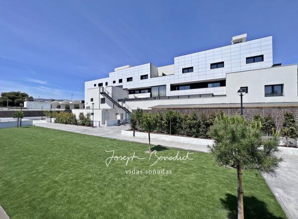 Dúplex en venta en de Castelldefels, 135