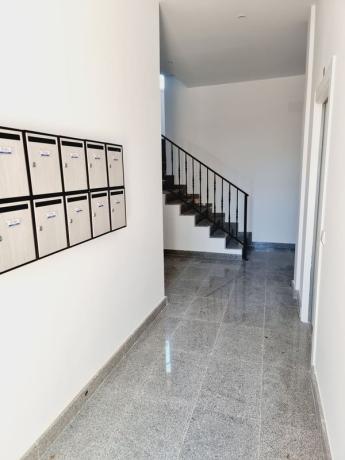 Piso en venta en calle Escuela Vieja, 31