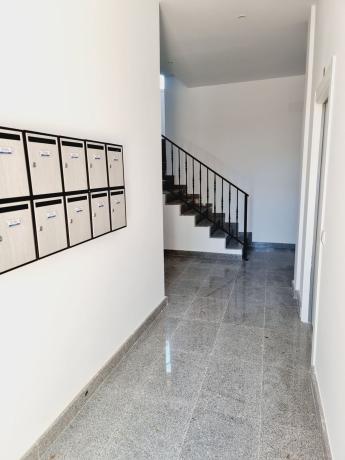 Piso en venta en calle Escuela Vieja, 31