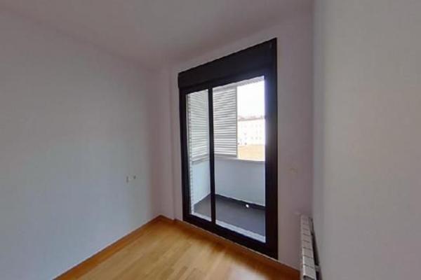 Estudio en venta en calle Luz Casanova