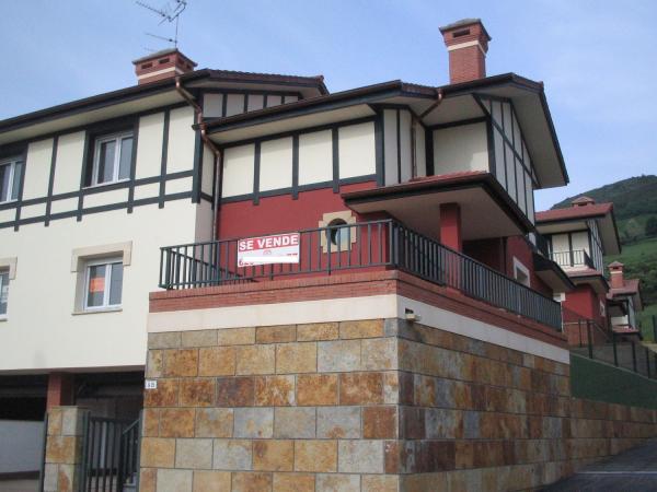 Chalet pareado en venta en camino Antiguo , 9