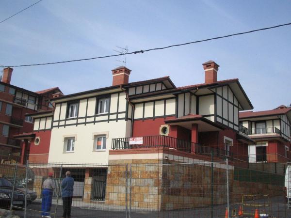 Chalet pareado en venta en camino Antiguo , 9