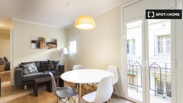 Apartamento de 2 dormitorios en alquiler en Gràcia, Barcelona