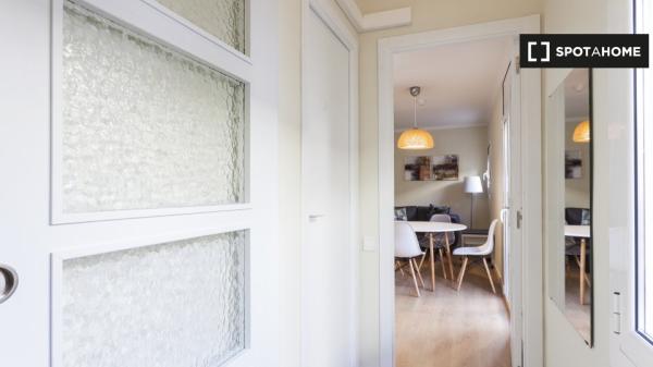 Apartamento de 2 dormitorios en alquiler en Gràcia, Barcelona