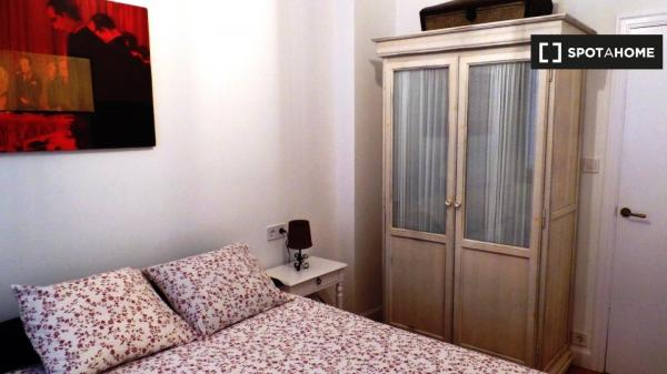 Appartement de 3 chambres à louer dans la vieille ville de Bilbao