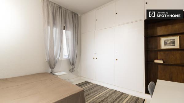 Elegant room in shared apartment in Malasaña, Madrid