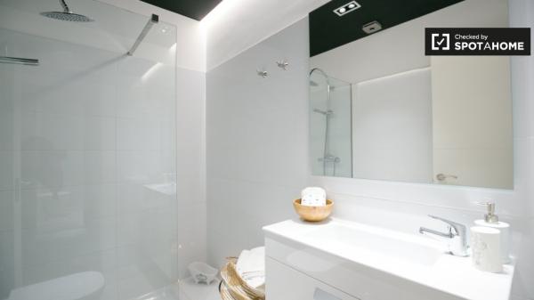 Stylish studio apartment for rent in Basurto, Bilbao