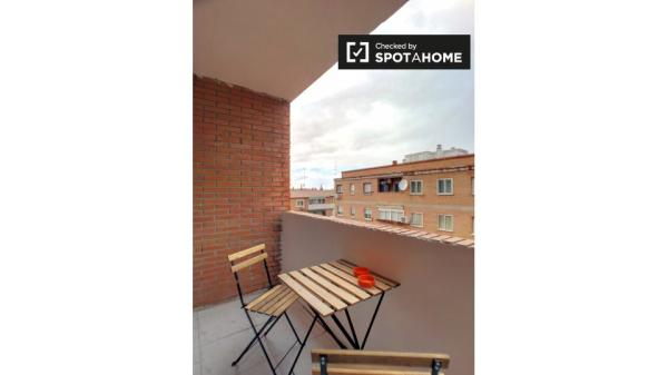 Appartement de 4 chambres à louer à Alcalá de Henares, Madrid