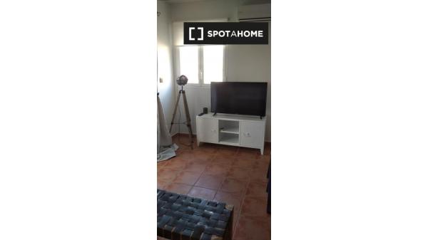 Apartamento de 1 dormitorio en alquiler en Alicante