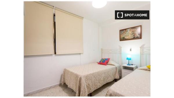 Piso de 3 habitaciones en el centro de Sevilla