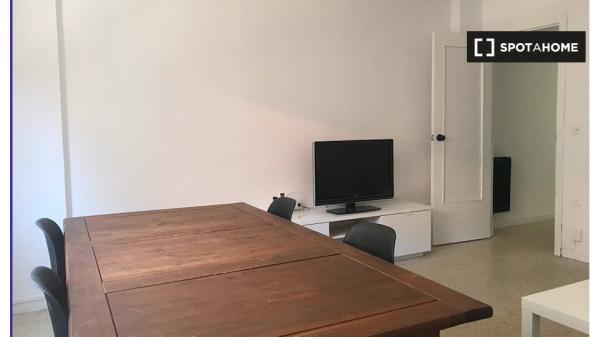 Habitación en piso compartido en Salamanca