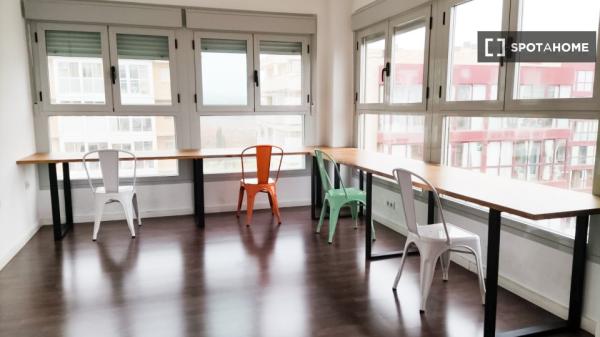 Habitación individual con baño privado, Zaragoza