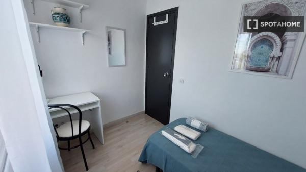 Apartamento entero de 3 habitaciones en Barcelona.