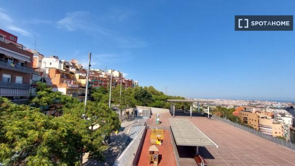 Apartamento entero de 3 habitaciones en Barcelona.