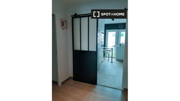 Quarto em apartamento compartilhado em Palma