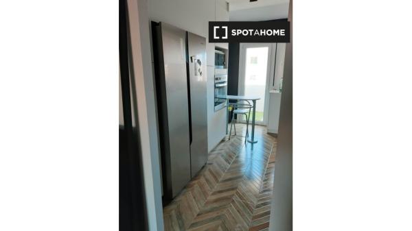 Quarto em apartamento compartilhado em Palma