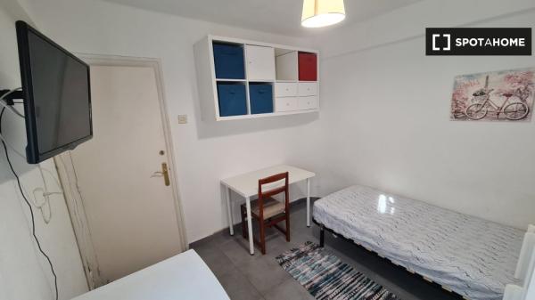 Habitación en piso compartido en Zaragoza