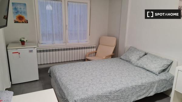 Habitación en piso compartido en Zaragoza