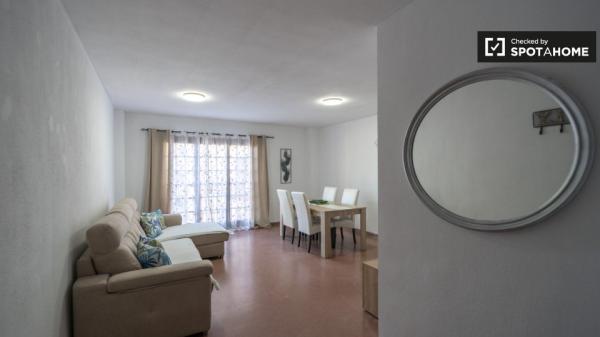 Apartamento de 1 dormitorio en alquiler en Valencia