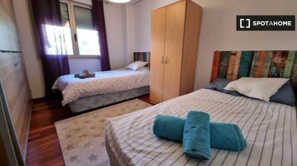 Apartamento de 2 dormitorios en alquiler en Santander, Santander