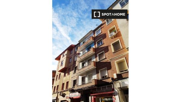 Habitación en piso compartido en Delicias, Zaragoza