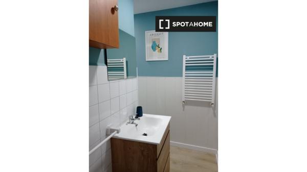 Quarto em apartamento compartilhado em Oviedo