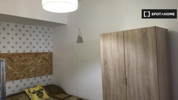 Quarto em apartamento partilhado em Vigo