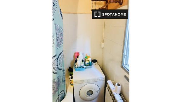 Quarto em apartamento partilhado em Vigo