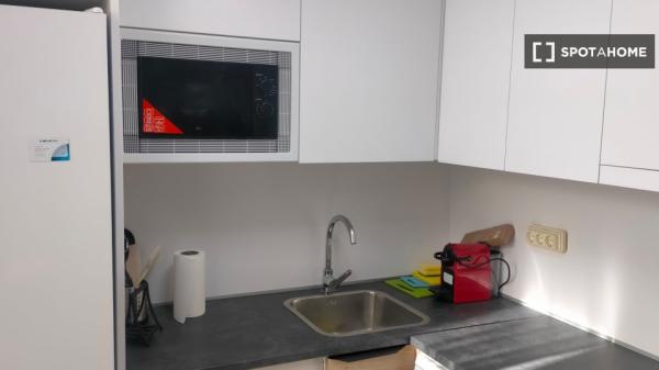 Habitación en piso compartido en Zaragoza