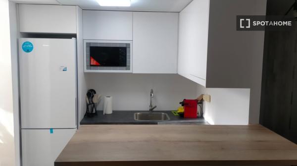 Habitación en piso compartido en Zaragoza