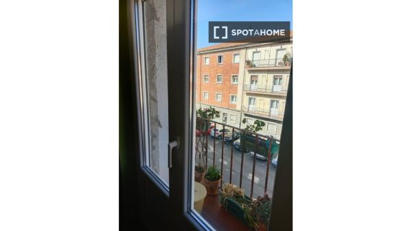 Room in shared apartment in Oviedo