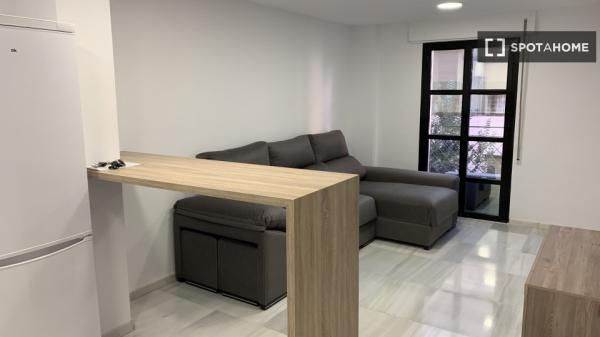 Estudio en alquiler en Almería